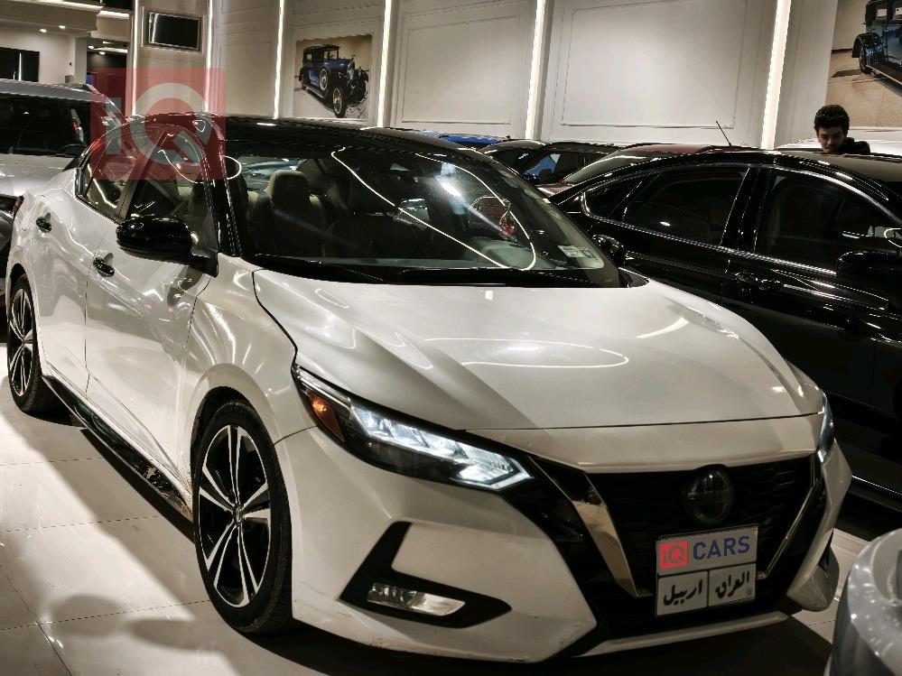 نيسان سنترا